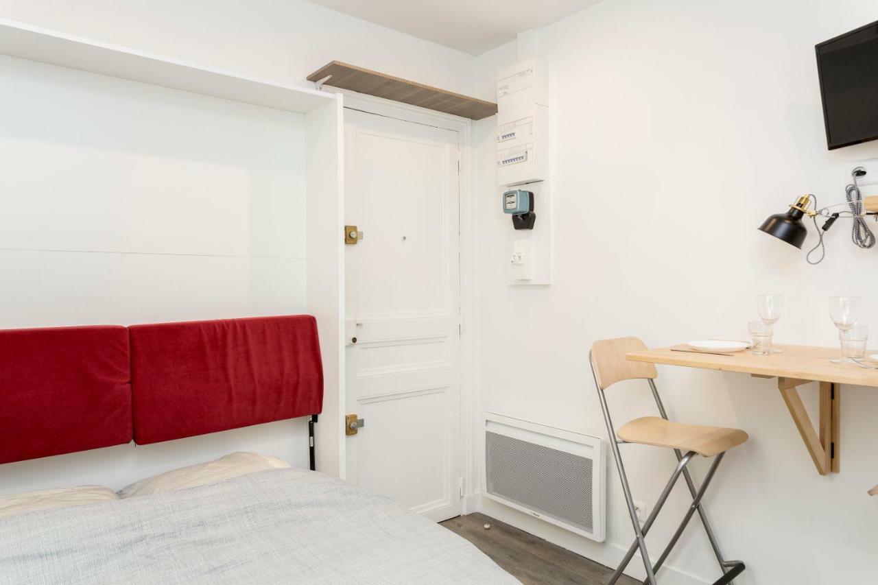 Studette De Charme Neuve Proche Invalides Apartment Paris Ngoại thất bức ảnh